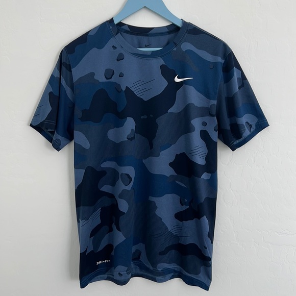 Nike Other - Nike Dri-FIT Men's Camo Training T-Shirt